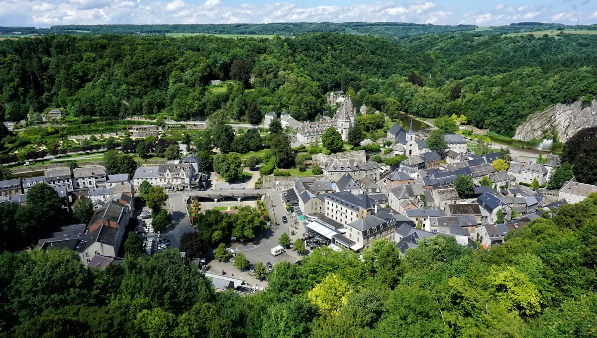 Acheter et vendre dans un village en Belgique